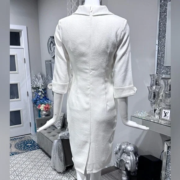 🆕🤍 Off-White Button-Down Dress - Picture 5 of 16